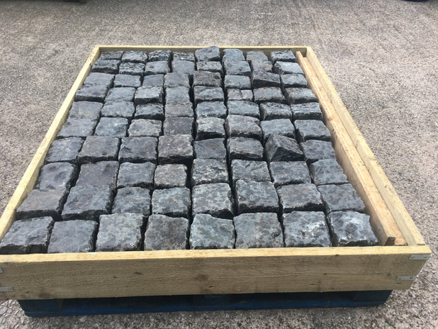 Reclaimed Pink Shap Granite Cobbles-Random Stone Setts