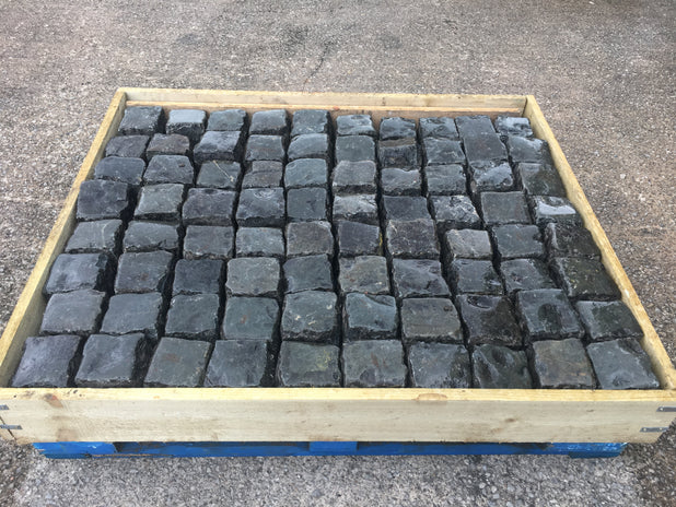 Reclaimed Pink Shap Granite Cobbles-Random Stone Setts